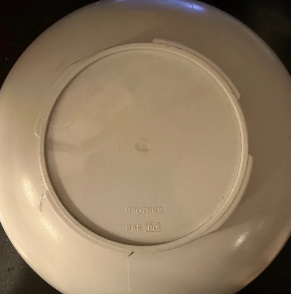 KitchenAid Ice Cream Maker Attachment KICA0WH 2 Quart White Freeze Bowl Dasher